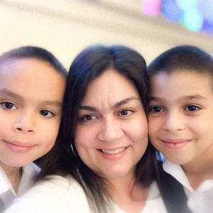 Meet your Posher, Zeynep ivet